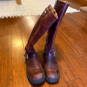 Fluevog - Bond Girl in Red Wine. Size 7